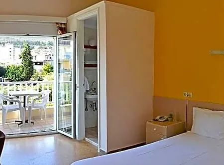 Miramare Hotel Manna